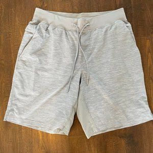 Lululemon T.H.E Short 9" Inseam Linerless